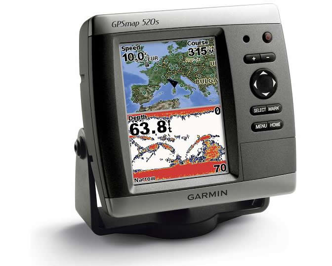 Garmin - GPSMAP 520s s interní anténou a dvojfrekv. sondou